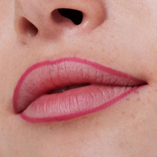 8H Matte Comfort Lipliner - Image 30