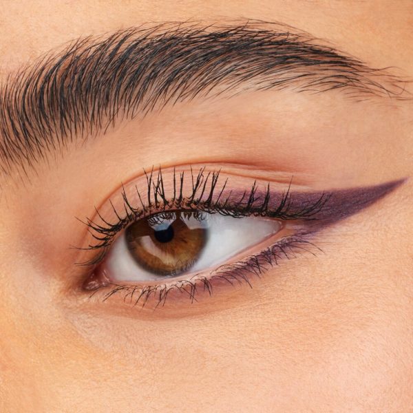 Stay & Play Gel Eyeliner - Image 34