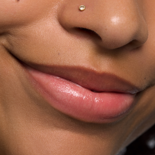 the super peptide glossy lip treatment - Image 7